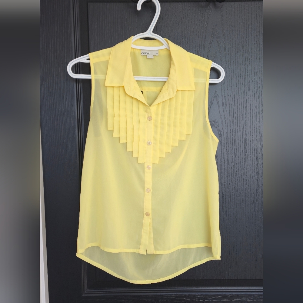 Cove Lemon Sleeveless Blouse